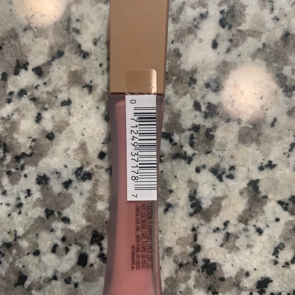 L’Oreal Infallible Liquid Lipstick ProMatte